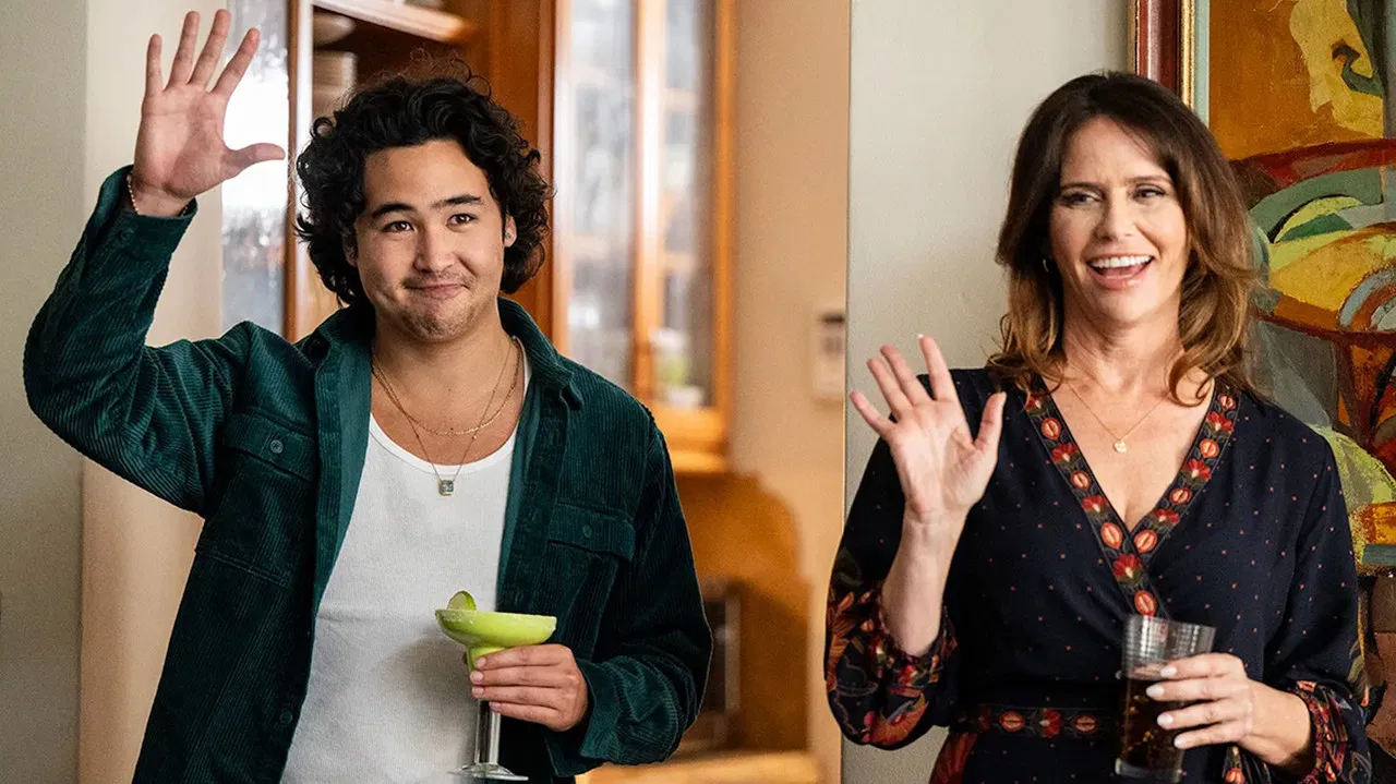 For Worse Review: A comedy style the worlds needs more of